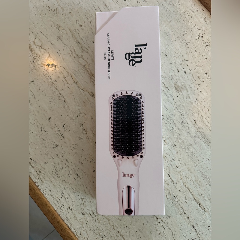 Lange Ceramic Hair Styling Brush in Pink